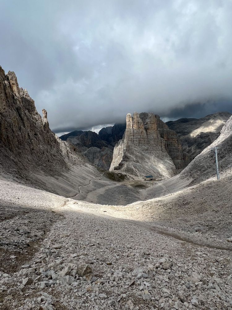 dolomites via ferrata Italie Refuge Alberto