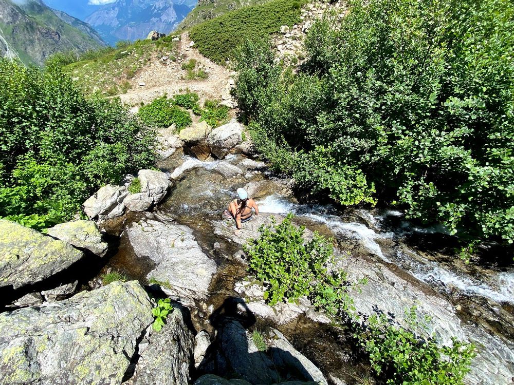 Rivière lac de la Muzelle lac du Lauvitel