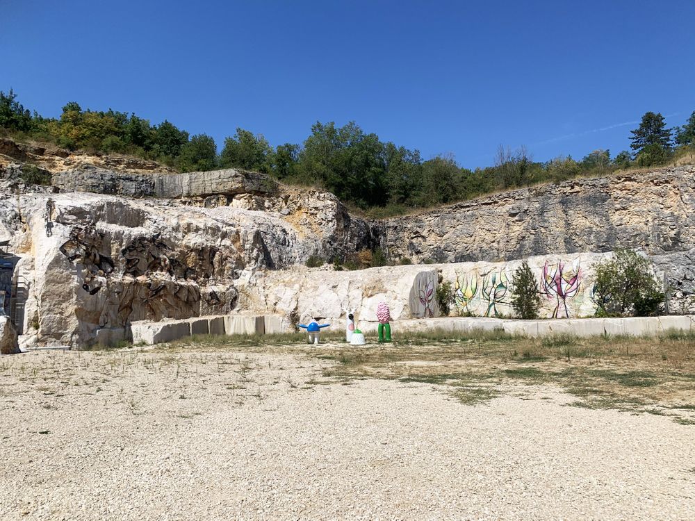 karrière villars fontaine street art dijon bourgogne