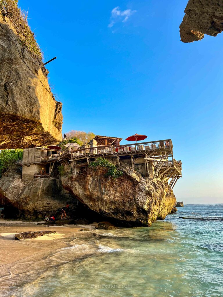 Guide uluwatu clairexplore136