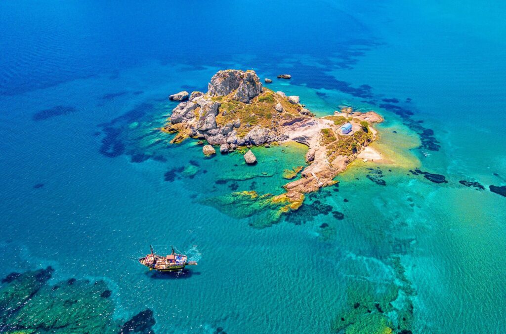Vue sur l'île de Kos depuis Bodrum