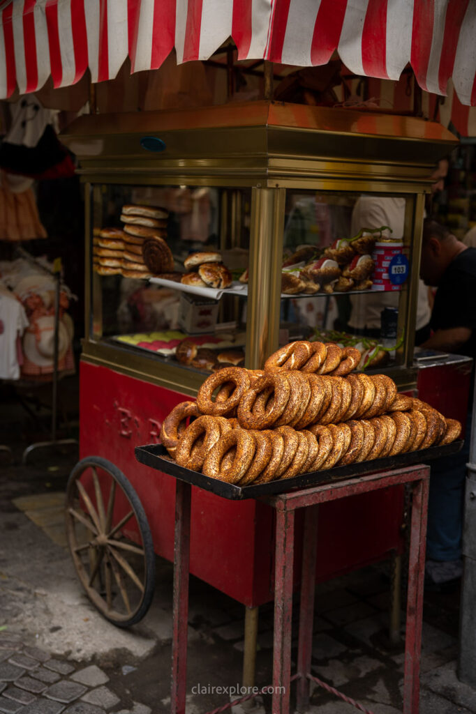 Spécialité locale bretzel Bazar Izmir Turquie Kemeraltı Bazaar