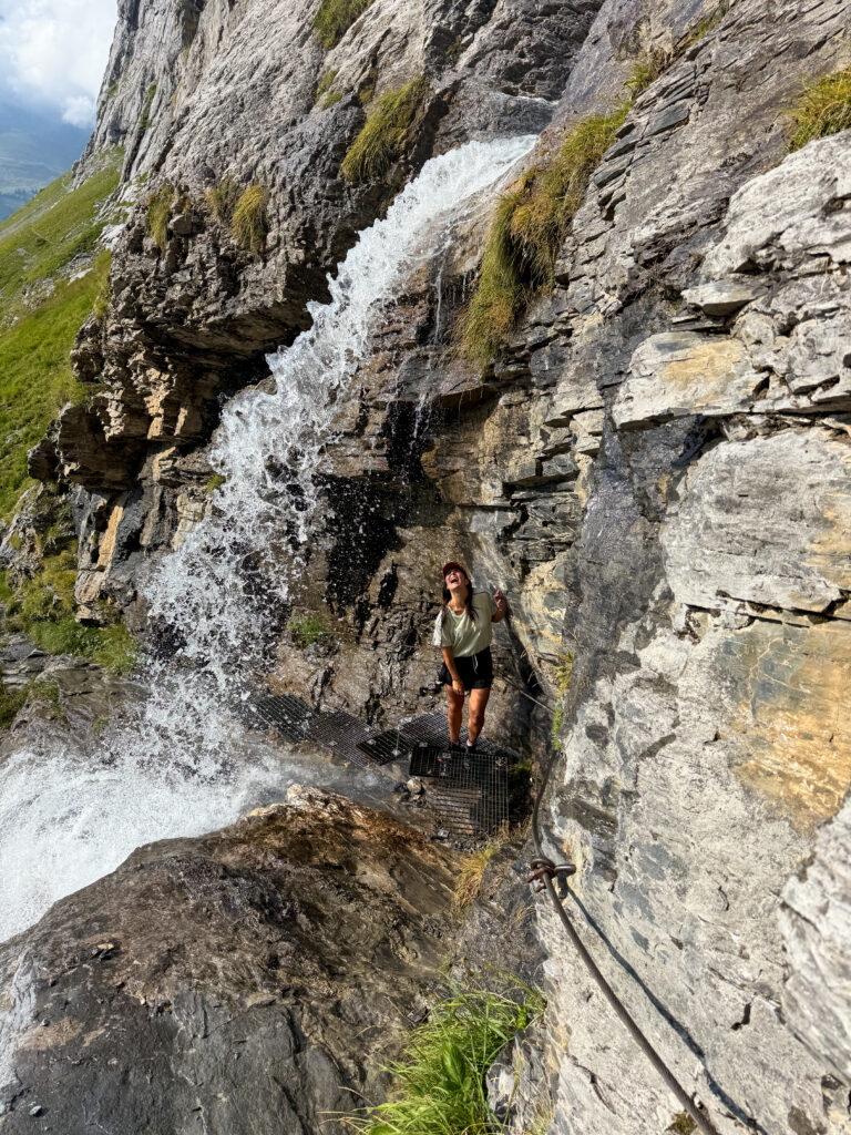 Randonnée vers le refuge de Glecksteinhütte Grindelwald Suisse