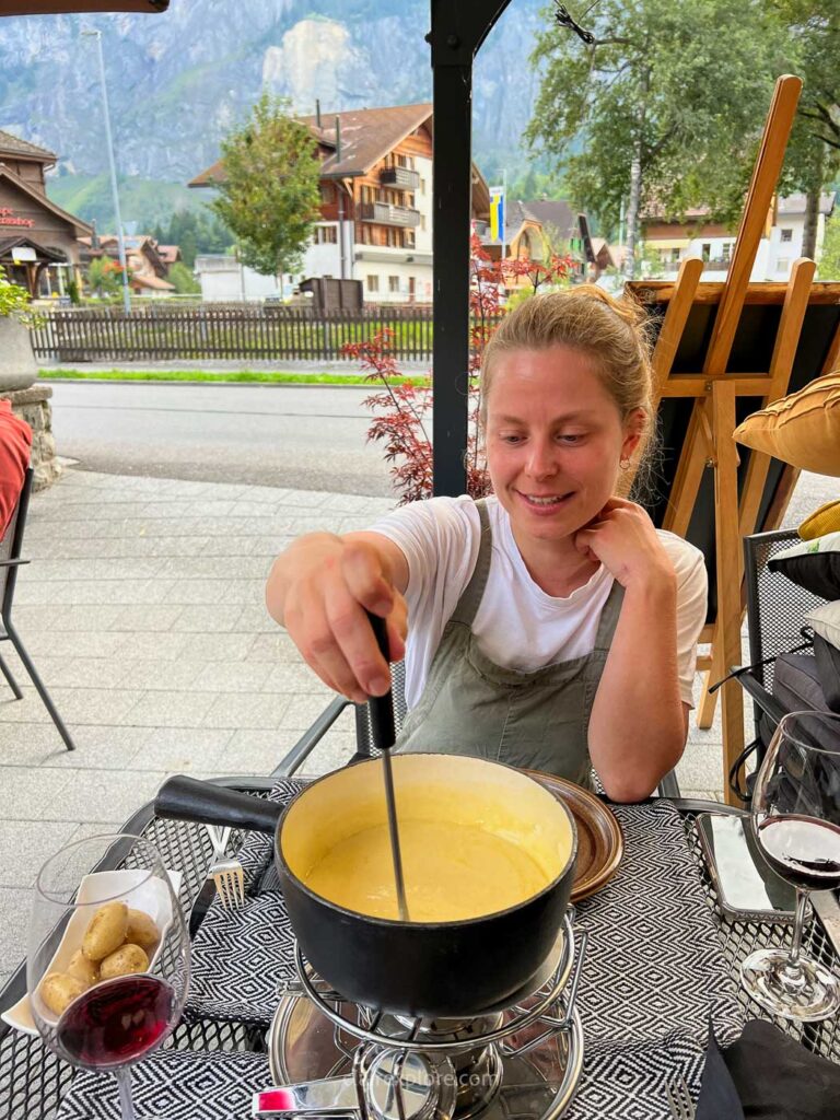 Fondue Ville de Kandersteg Suisse