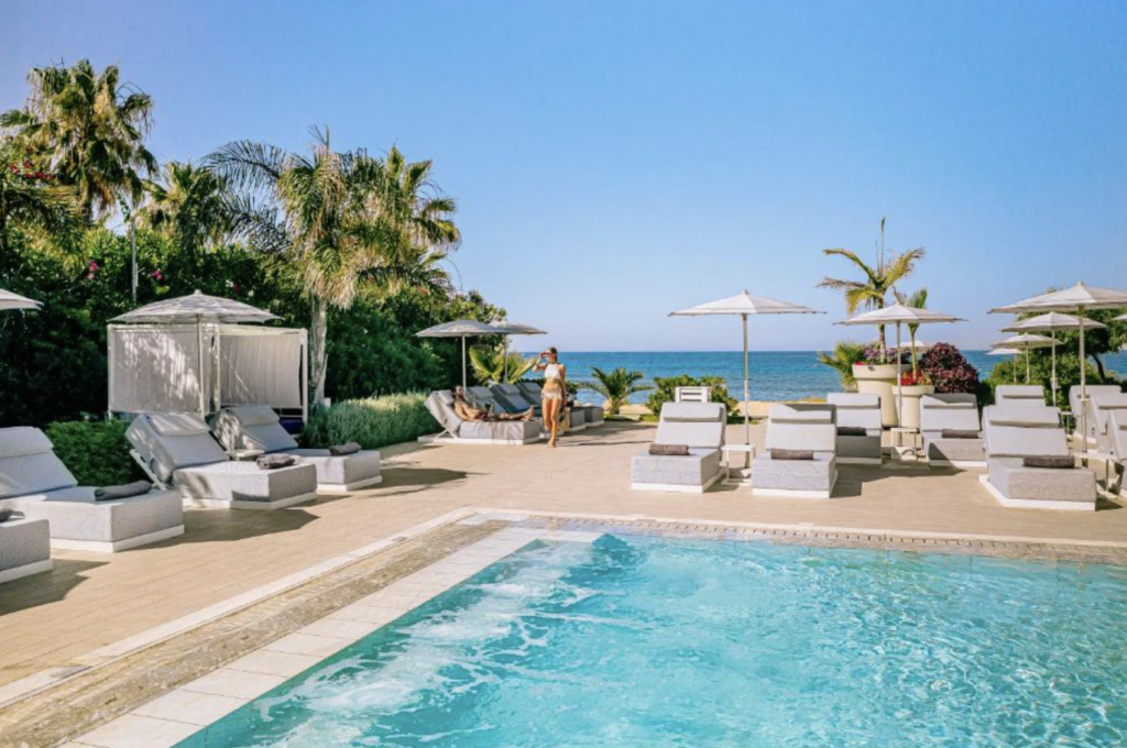 Hotel Paphos piscine Chypre