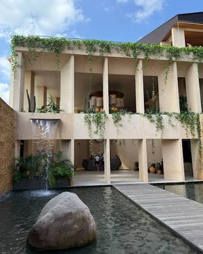 Omni bali
